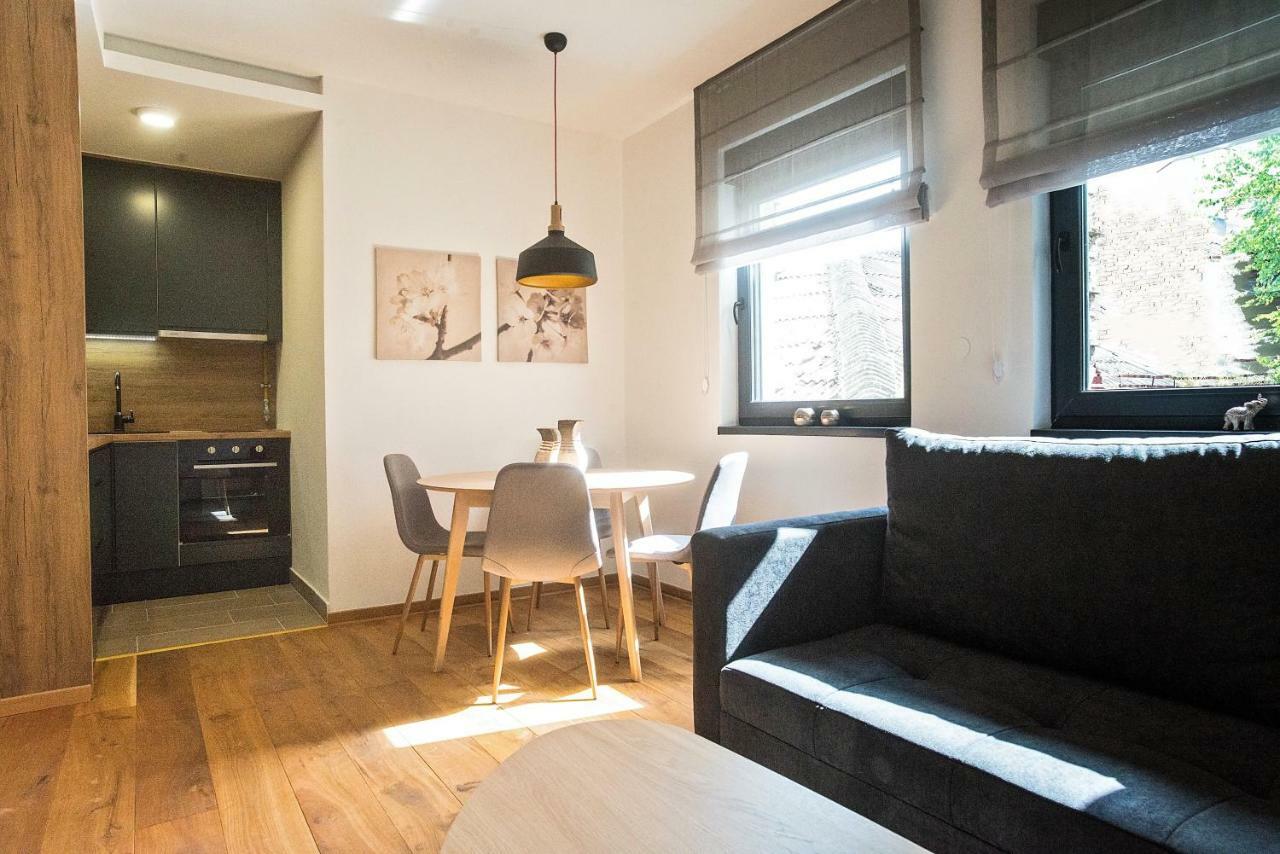 Luna Deluxe City Center & Free Parking Szarajevó Kültér fotó